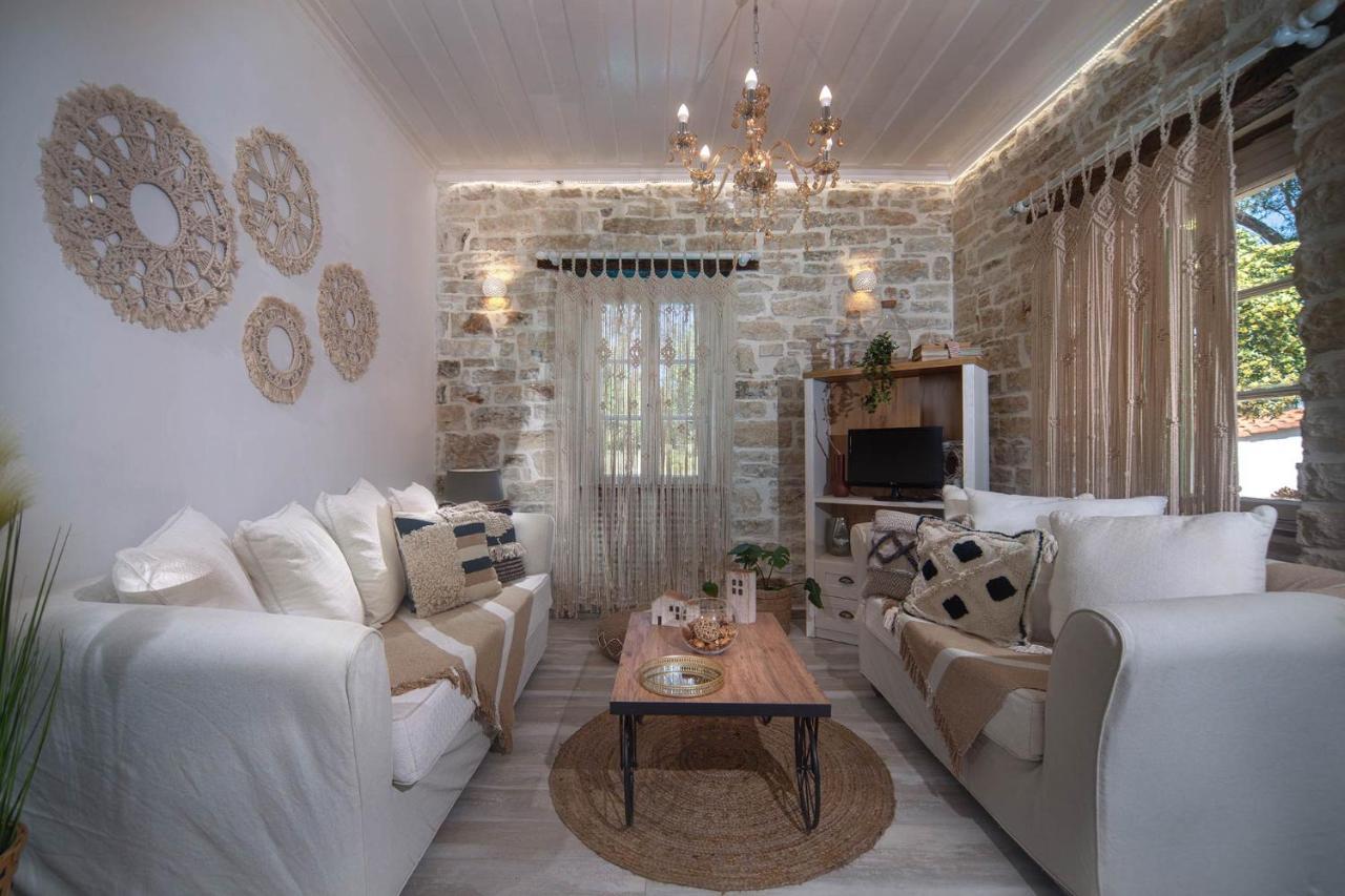 Country House Longós 외부 사진